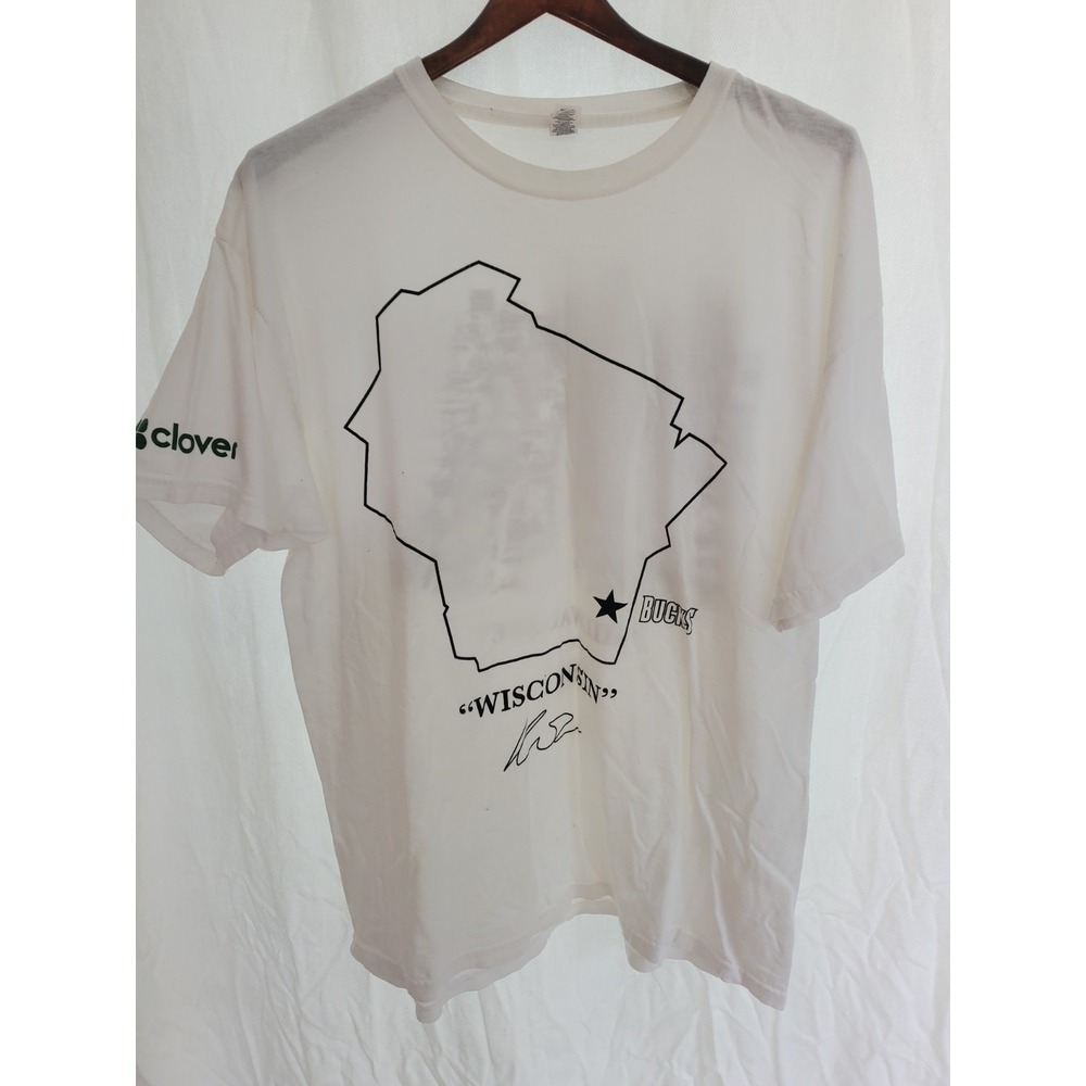Milwaukee Bucks Wisconsin T-Shirt Mens XL White Skyline Graphic M&O Gold 4800
